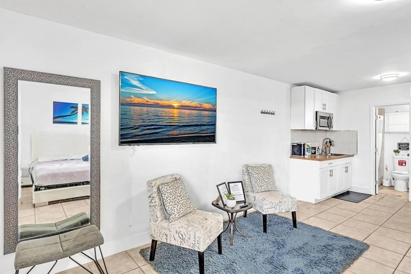 Large Studio Suite Close To Beach And Casino Db3 Dania Beach Ngoại thất bức ảnh